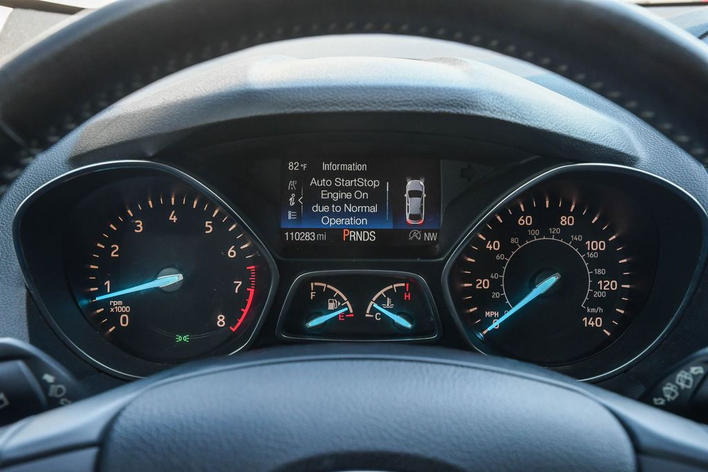 Thumbnail: 2019 Ford Escape - 16