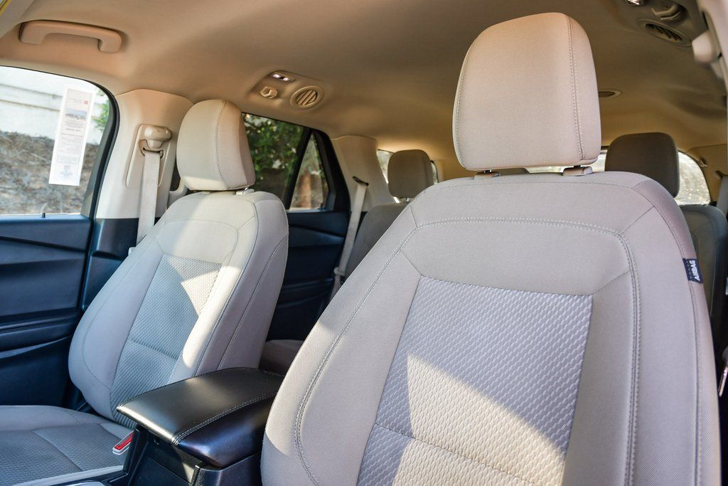 Thumbnail: 2021 Ford Explorer - 10