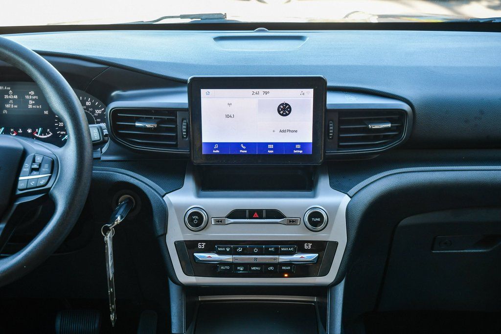 Thumbnail: 2021 Ford Explorer - 11