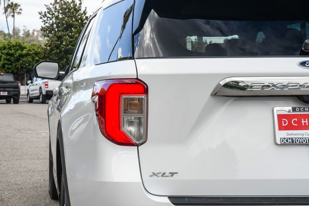Thumbnail: 2022 Ford Explorer - 19