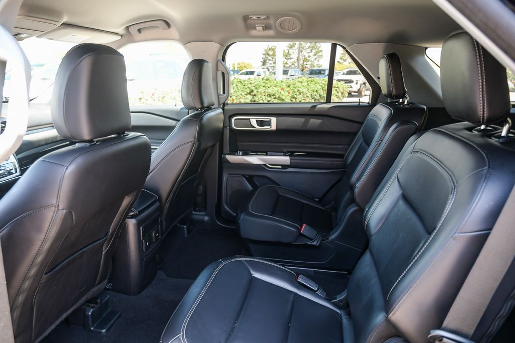 Thumbnail: 2023 Ford Explorer - 11