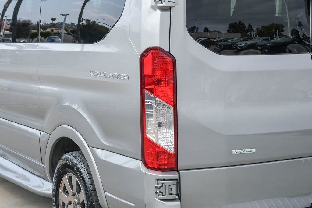 2017 Ford Transit Series 150 XL 22