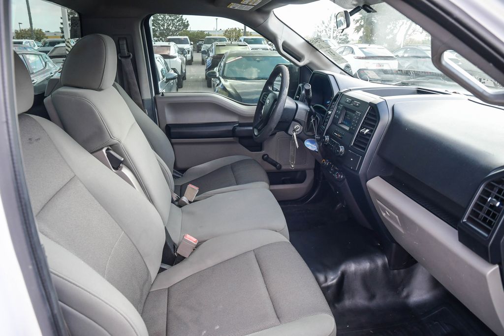 Thumbnail: 2018 Ford F-150 - 9