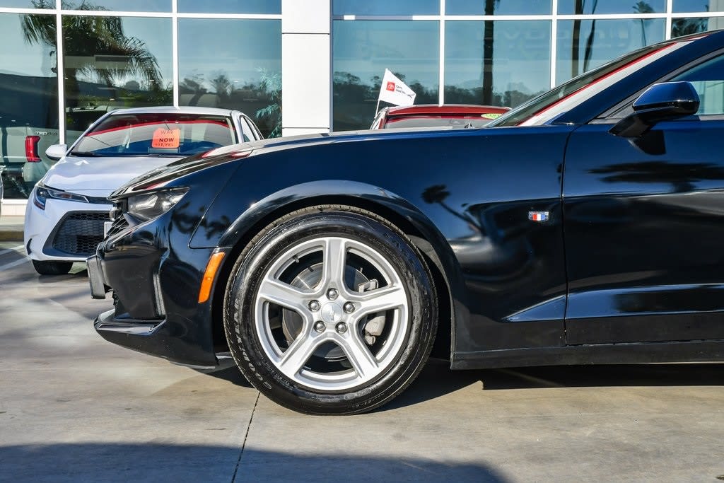 Thumbnail: 2021 Chevrolet Camaro - 22