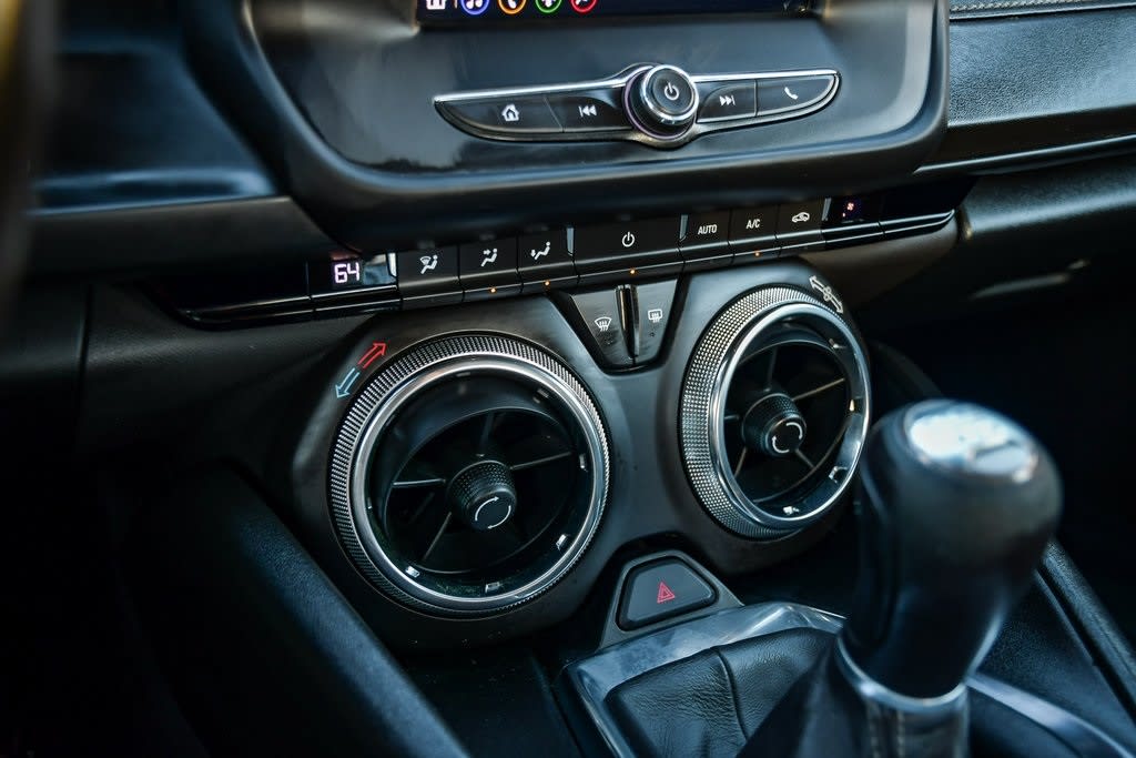 Thumbnail: 2021 Chevrolet Camaro - 31