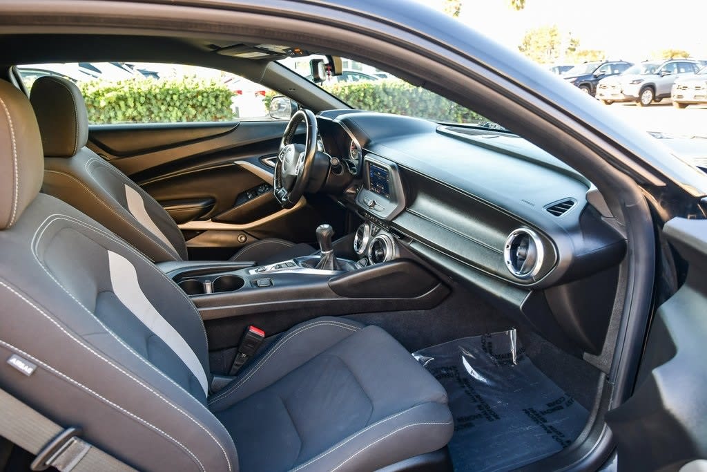 Thumbnail: 2021 Chevrolet Camaro - 9