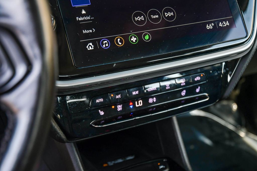 Thumbnail: 2023 Chevrolet Bolt EV - 22