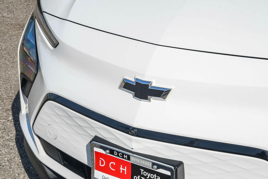 Thumbnail: 2023 Chevrolet Bolt EV - 6