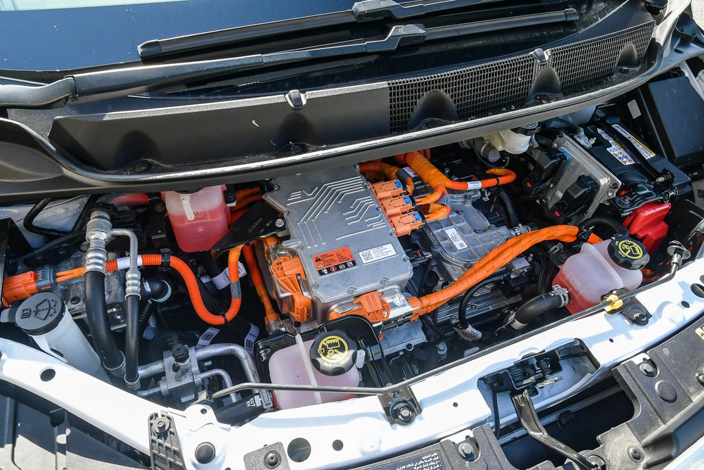 Thumbnail: 2023 Chevrolet Bolt EV - 8