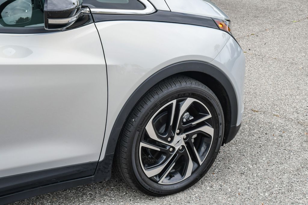 Thumbnail: 2023 Chevrolet Bolt EV - 22