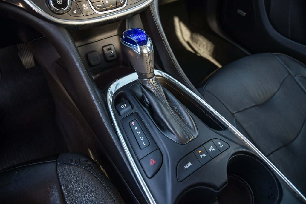 Thumbnail: 2018 Chevrolet Volt - 15