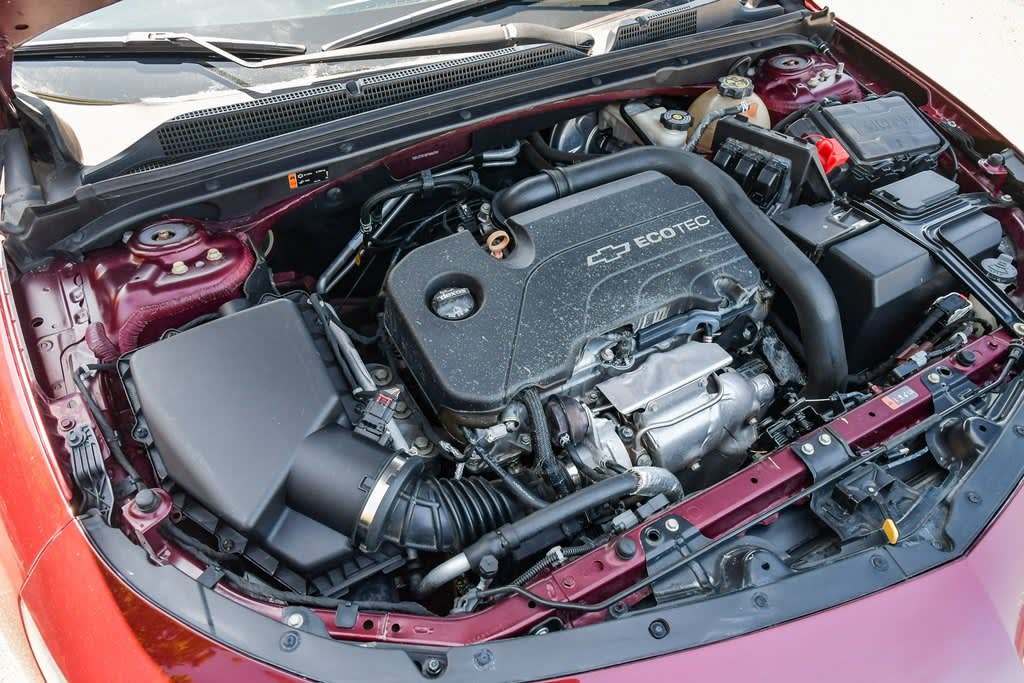 Thumbnail: 2016 Chevrolet Malibu - 6