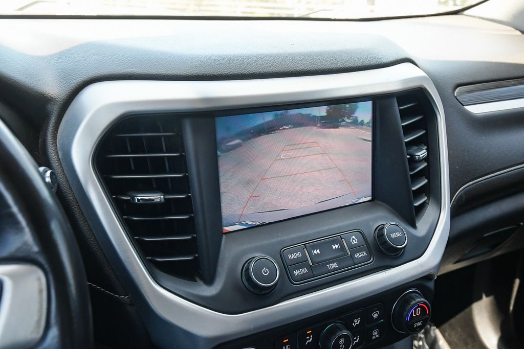 Thumbnail: 2018 GMC Acadia - 27