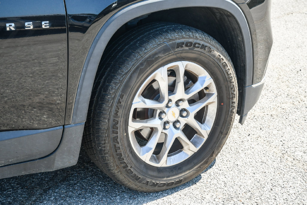 Thumbnail: 2019 Chevrolet Traverse - 22