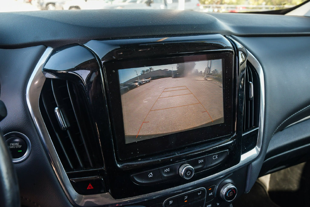 Thumbnail: 2019 Chevrolet Traverse - 27