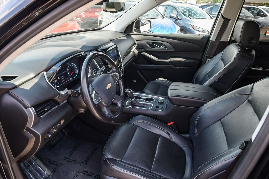 Thumbnail: 2020 Chevrolet Traverse - 11