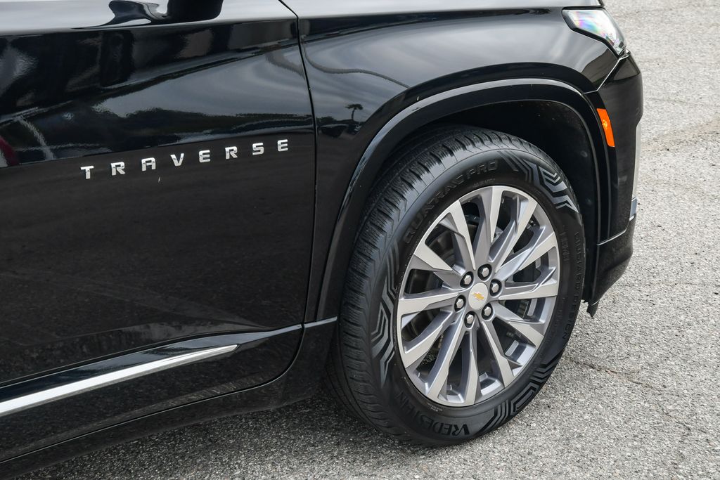 Thumbnail: 2022 Chevrolet Traverse - 20