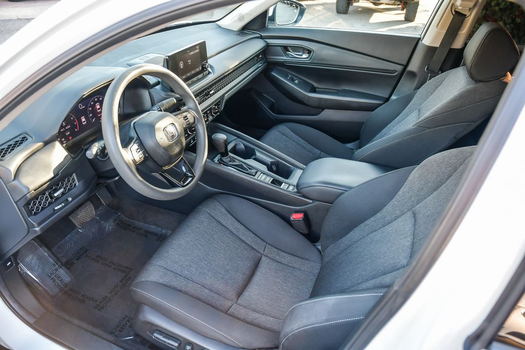 Thumbnail: 2024 Honda Accord - 10