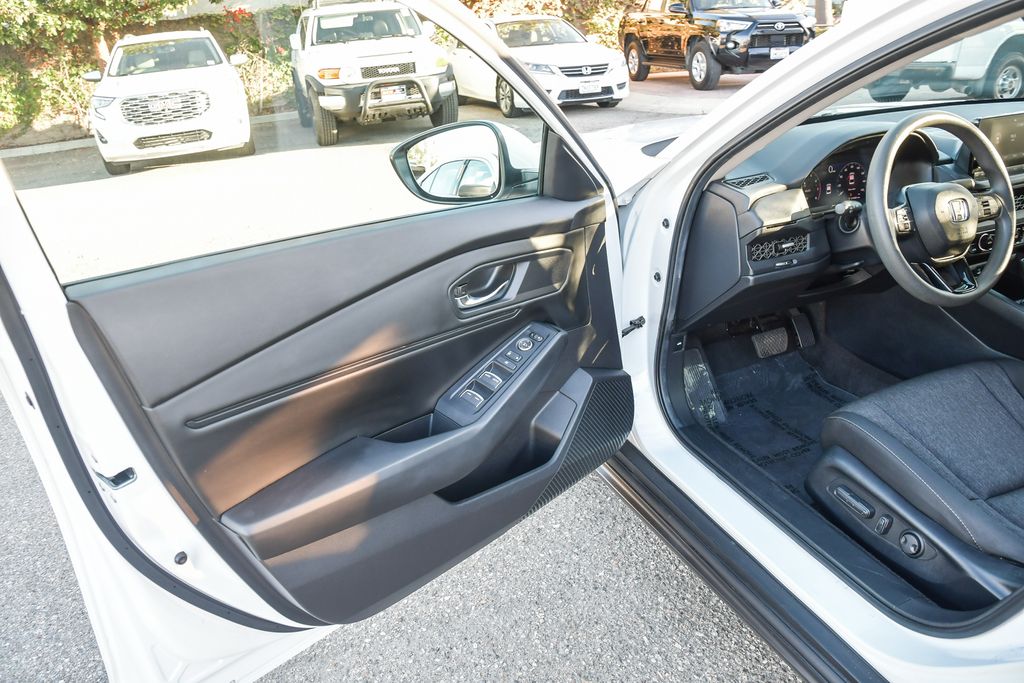 Thumbnail: 2024 Honda Accord - 24