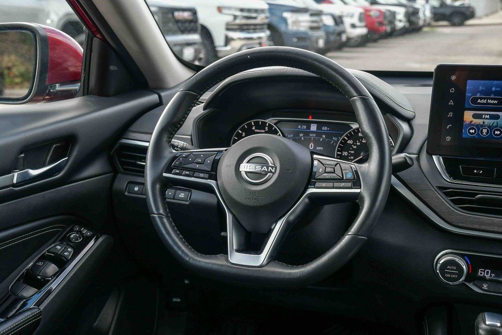 Thumbnail: 2023 Nissan Altima - 2