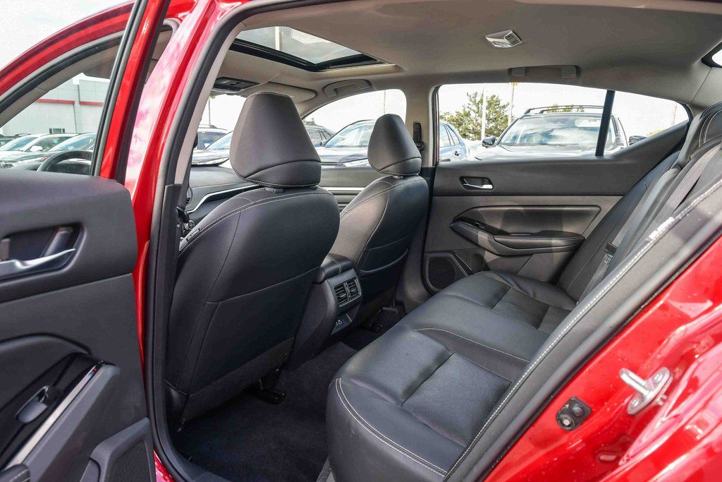 Thumbnail: 2023 Nissan Altima - 10