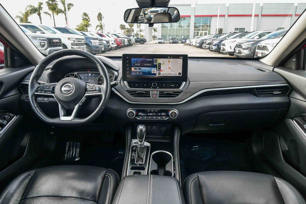 Thumbnail: 2023 Nissan Altima - 7