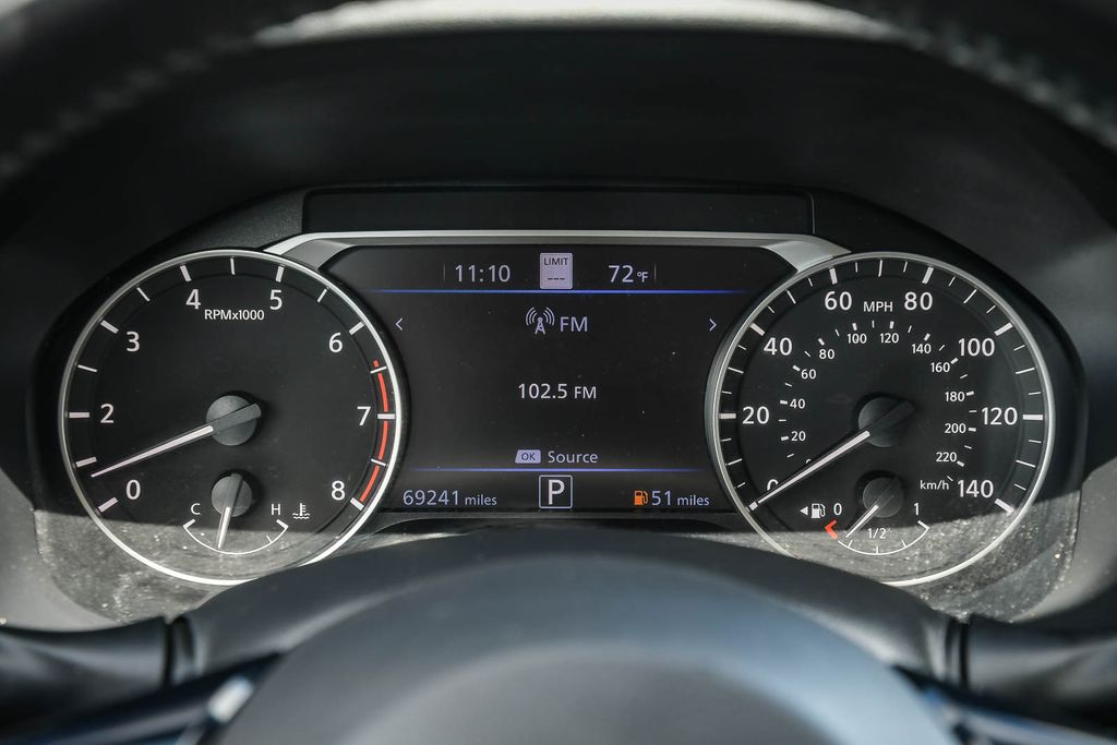 Thumbnail: 2021 Nissan Altima - 24