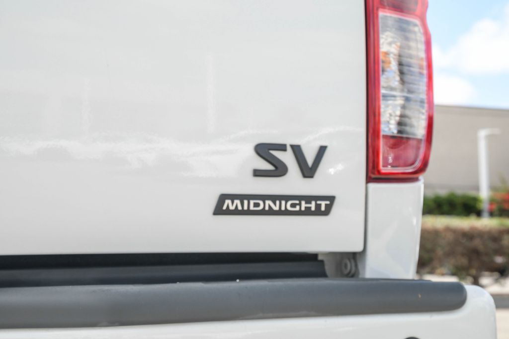 Thumbnail: 2020 Nissan Frontier - 14