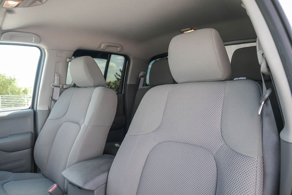 Thumbnail: 2020 Nissan Frontier - 22