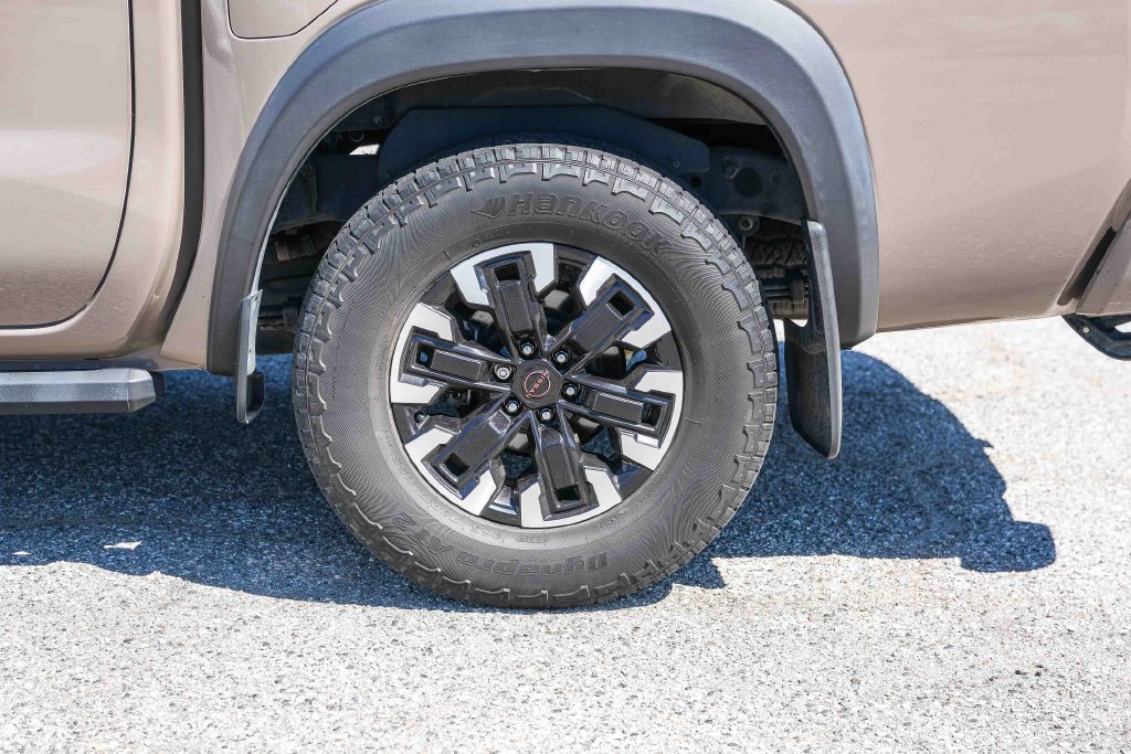 Thumbnail: 2023 Nissan Frontier - 7