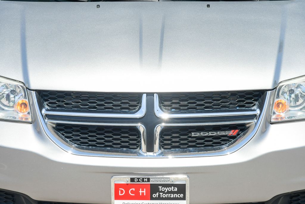 Thumbnail: 2016 Dodge Grand Caravan - 18