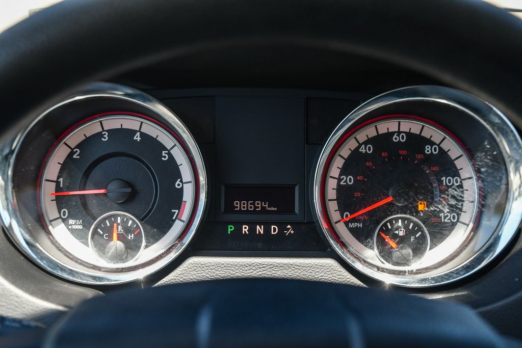 Thumbnail: 2016 Dodge Grand Caravan - 14