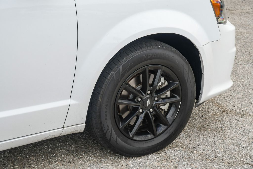 Thumbnail: 2019 Dodge Grand Caravan - 22