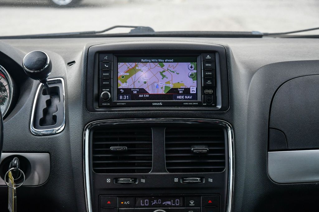 Thumbnail: 2019 Dodge Grand Caravan - 13