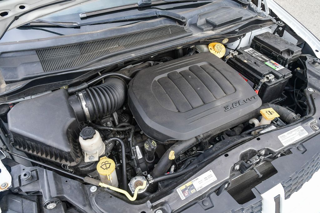 Thumbnail: 2019 Dodge Grand Caravan - 7