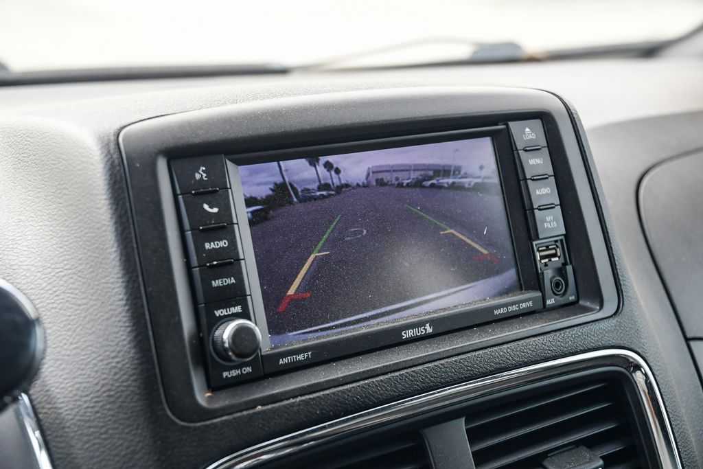 Thumbnail: 2019 Dodge Grand Caravan - 26