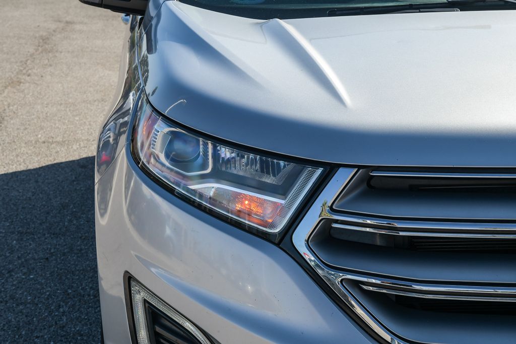 Thumbnail: 2018 Ford Edge - 6