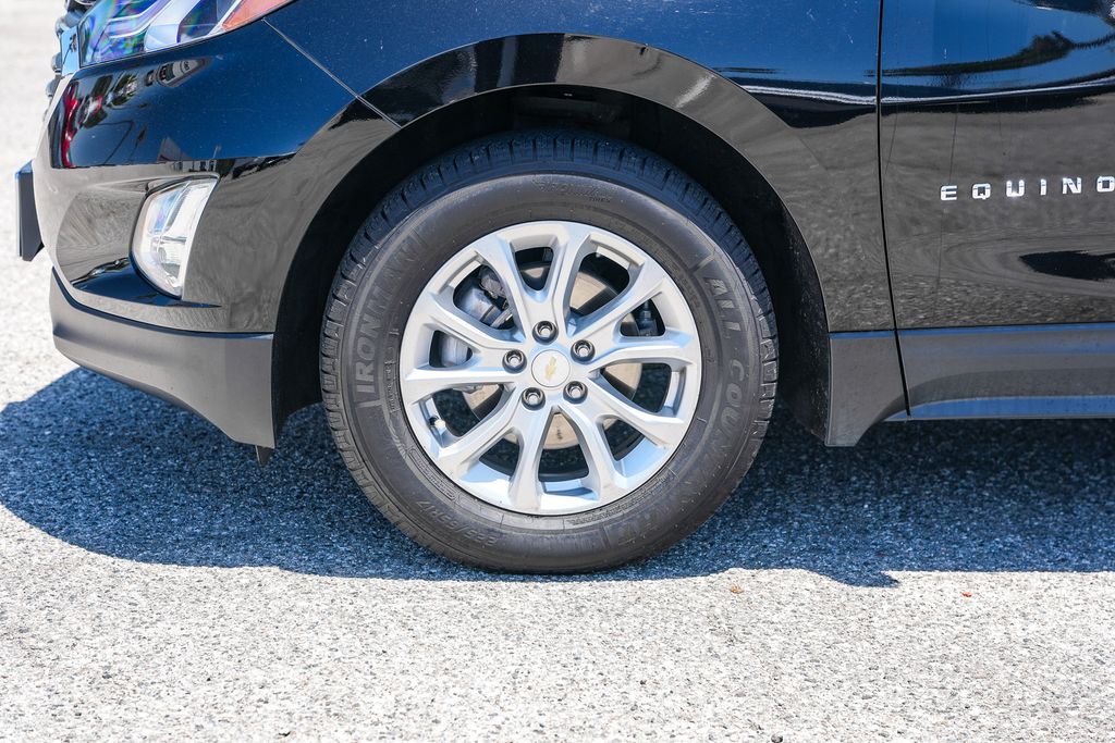 Thumbnail: 2021 Chevrolet Equinox - 21
