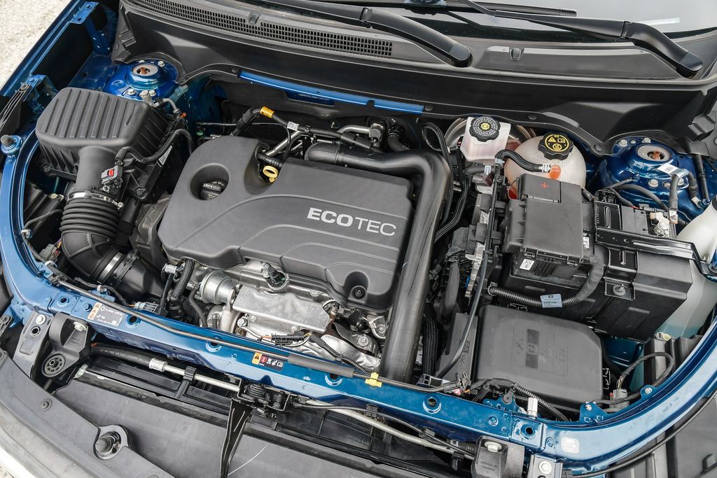 Thumbnail: 2021 Chevrolet Equinox - 8