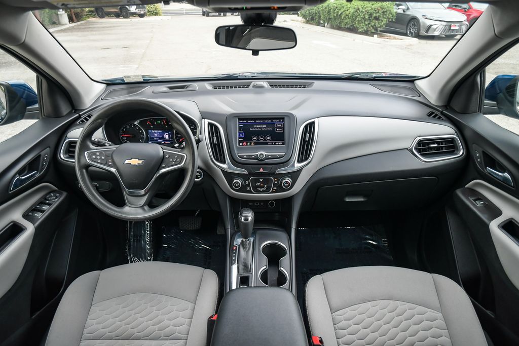 Thumbnail: 2021 Chevrolet Equinox - 9