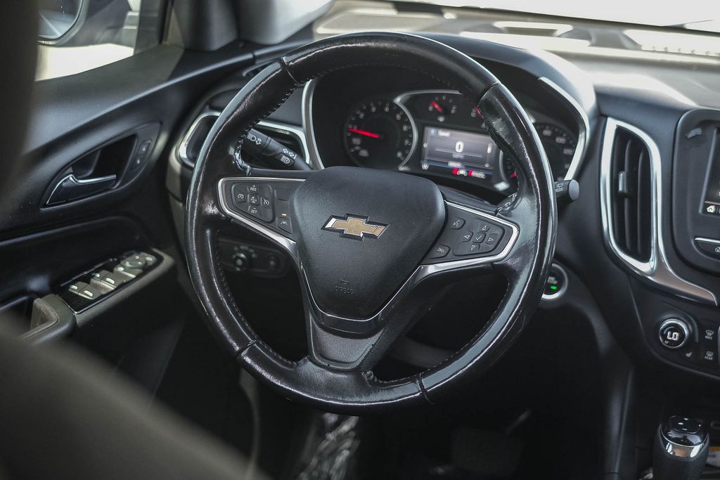 Thumbnail: 2021 Chevrolet Equinox - 9