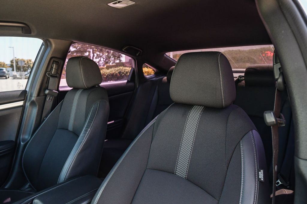 Thumbnail: 2019 Honda Civic - 23
