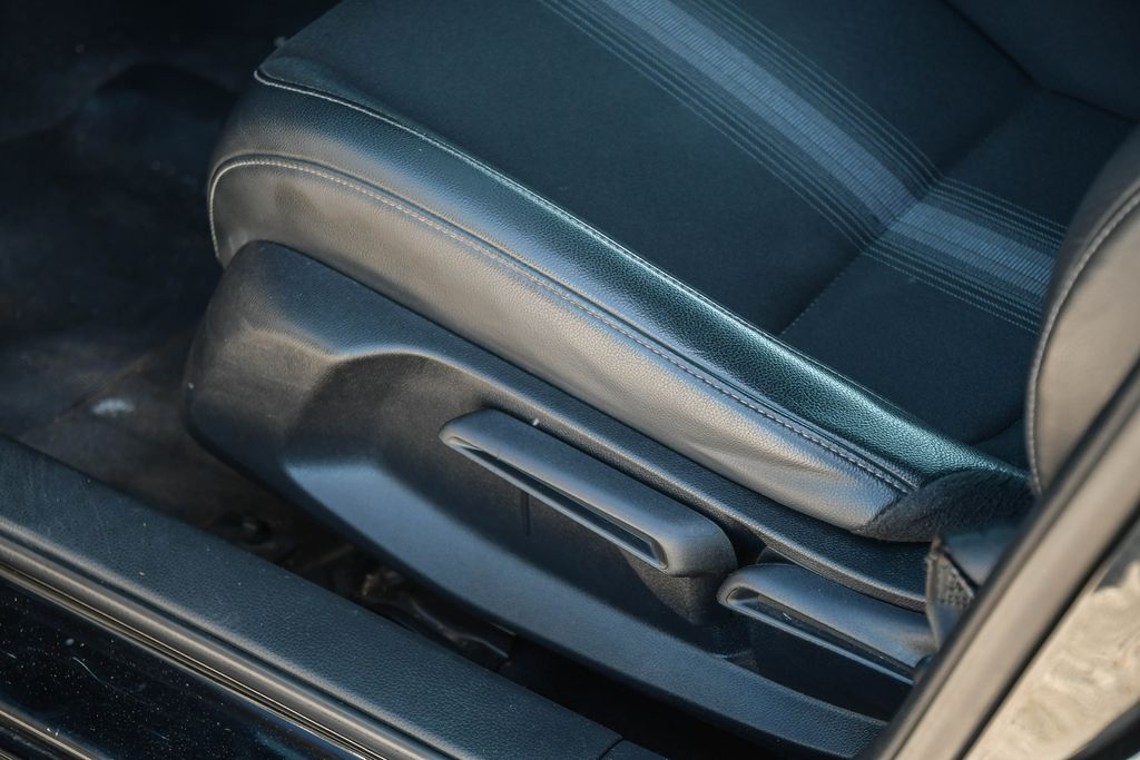 Thumbnail: 2022 Honda Civic - 31