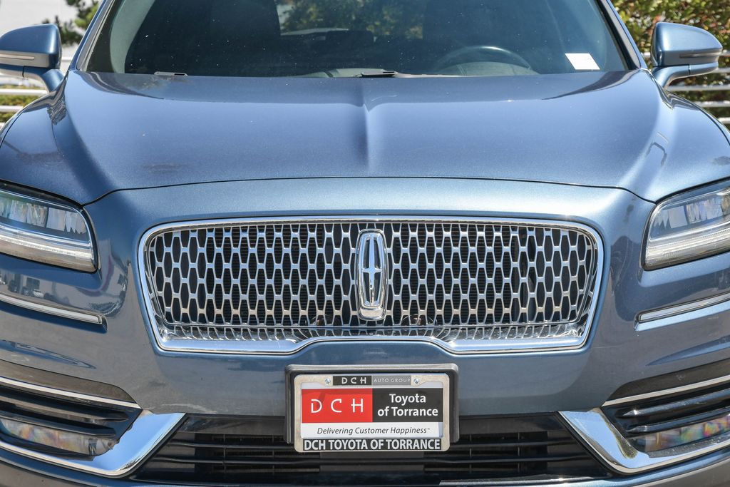 Thumbnail: 2019 Lincoln Nautilus - 17
