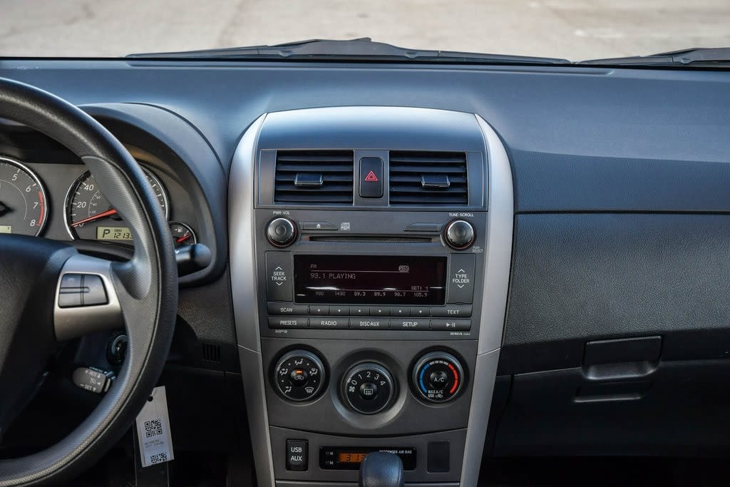 2011 Toyota Corolla S 13