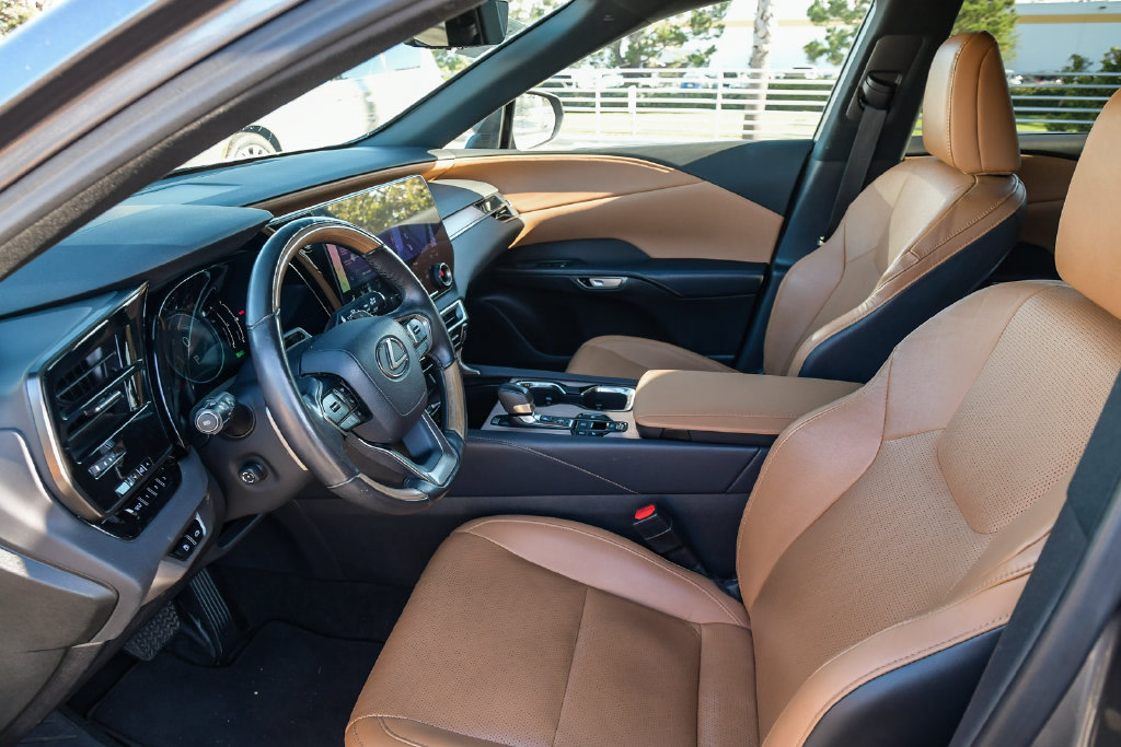 Thumbnail: 2023 Lexus RX - 11