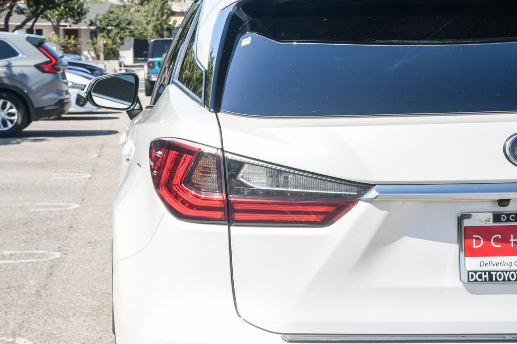 Thumbnail: 2021 Lexus RX - 24