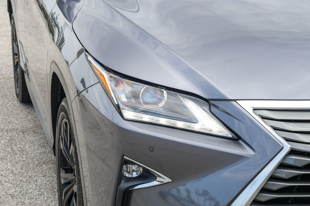 Thumbnail: 2018 Lexus RX - 17