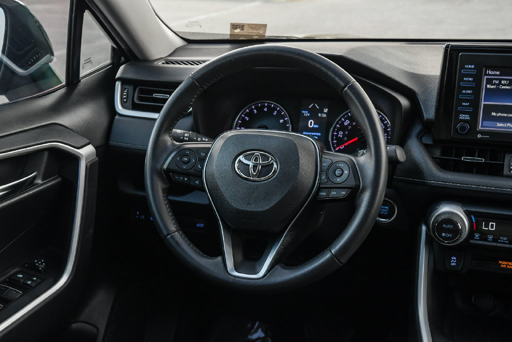 Thumbnail: 2022 Toyota RAV4 - 2