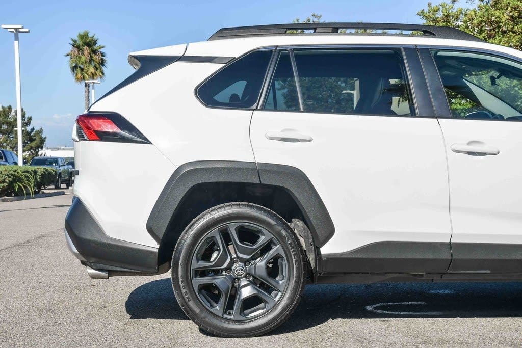 Thumbnail: 2023 Toyota RAV4 - 7